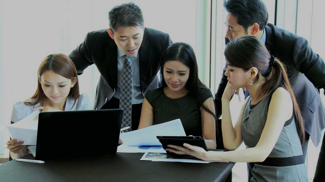 Ищем работу в японии: вакансии, зарплаты, особенности трудоустройства