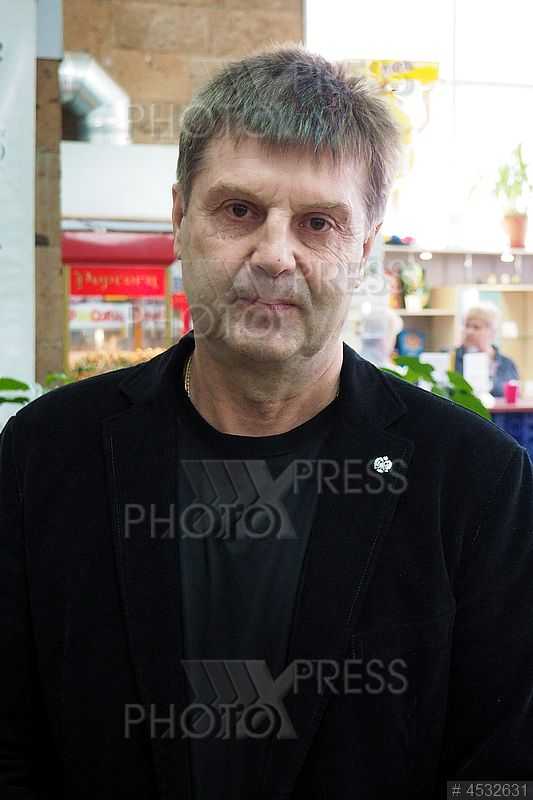 Одегов константин владимирович - молодежное театральное искусство