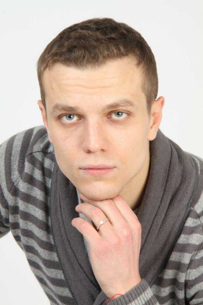 Алексей суренский (актер). биография, личная жизнь, фильмы, сериалы, главные роли, рост, фото 2020, википедия, инстаграм
