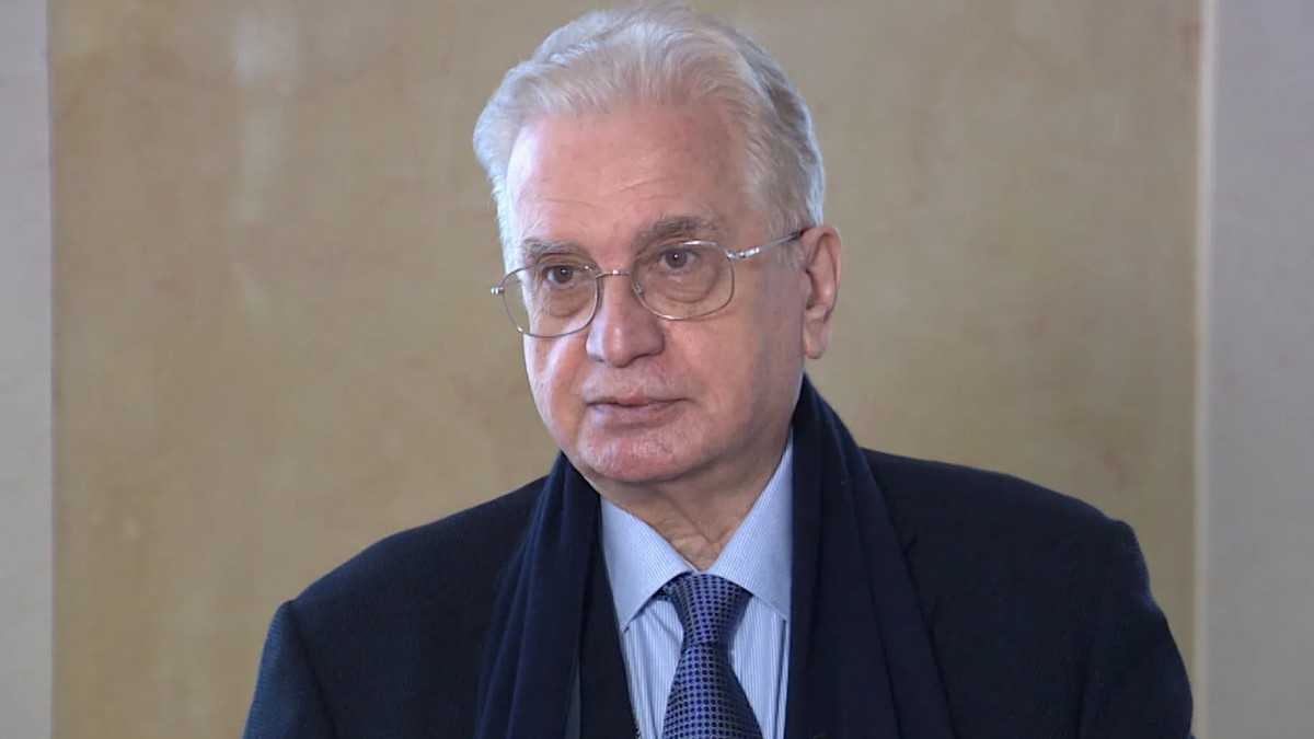 Пиотровский директор эрмитажа: все, что нужно знать о его биографии, семье, национальности и родителях