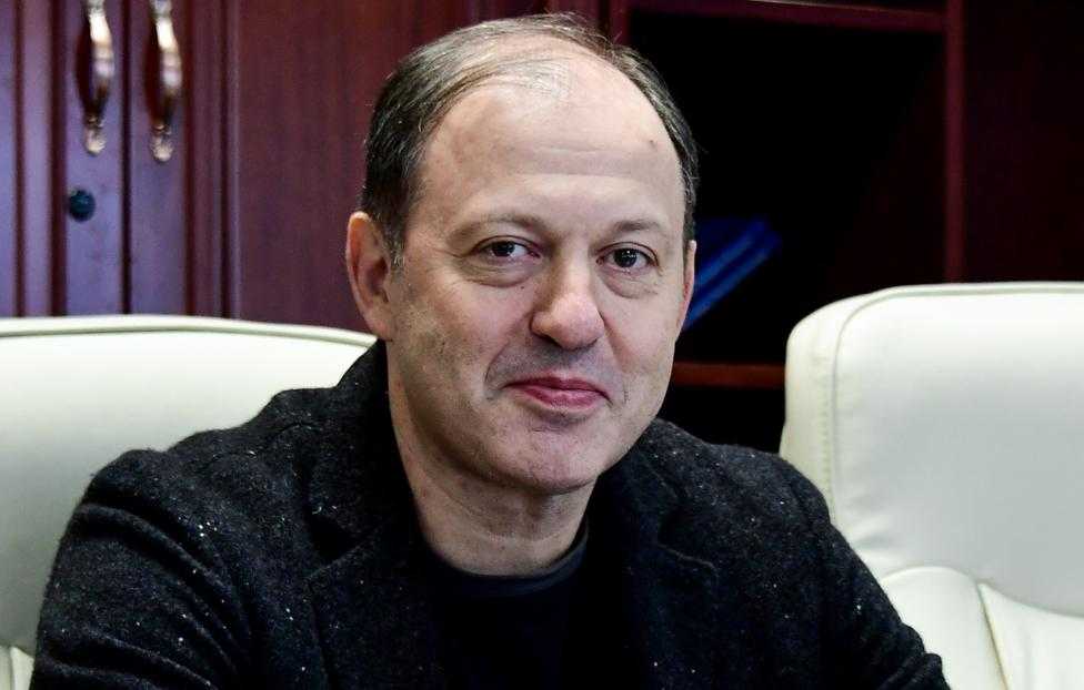 Олег митволь: биография, творчество, карьера, личная жизнь. биография лидер партии зеленые олег митволь