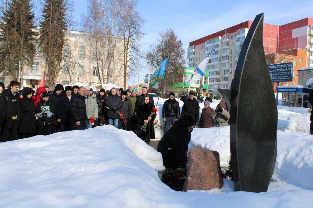 15 февраля — какой завтра праздник, приметы и день ангела