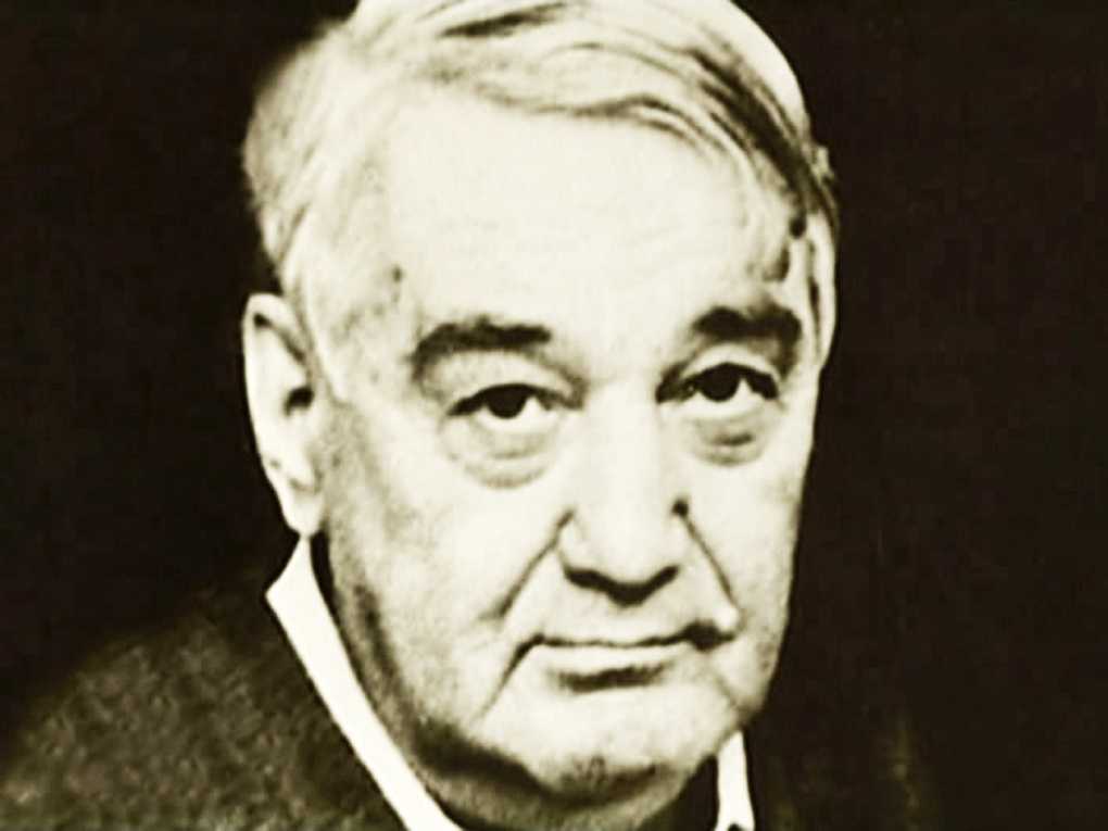 Лев гумилёв