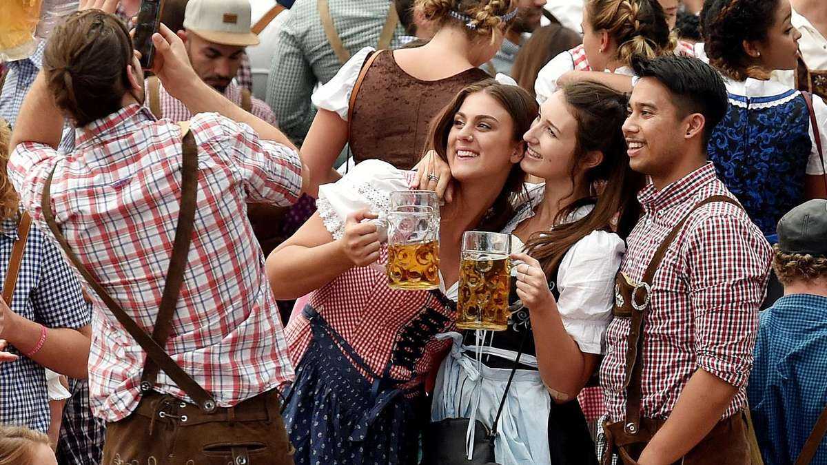 Праздник окончания уборки урожая erntedankfest (праздник благодарения) презентация, доклад, проект на тему