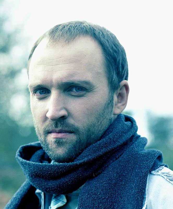 Актер и режиссер кобзарь александр: биография, фильмография, личная жизнь